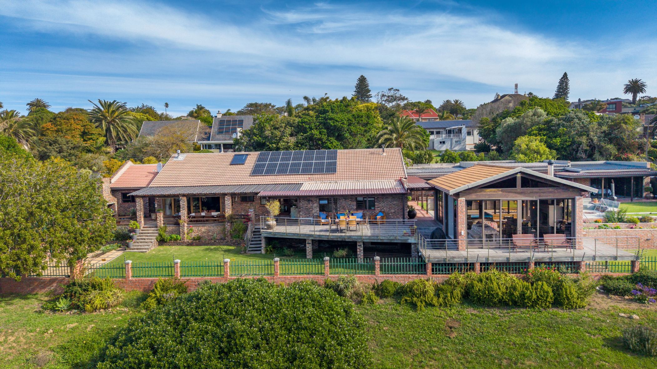 House for sale in Mossel Bay Central - 1MB1751403