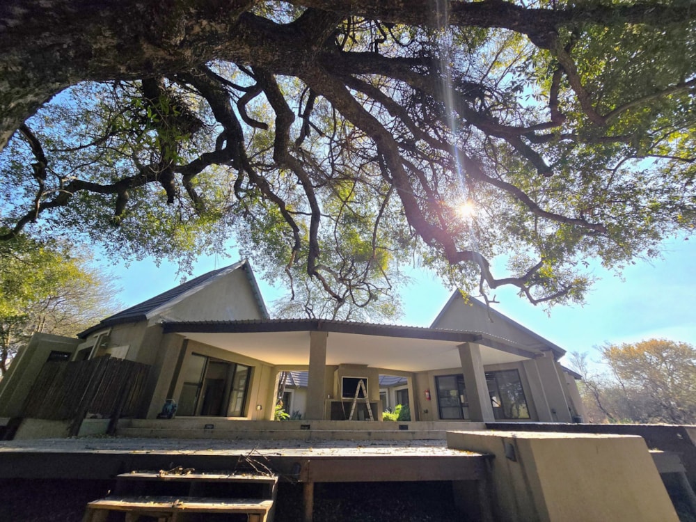 House for sale in Raptors View Wildlife Estate - 1HS1752176 House for sale in Raptors View Wildlife Estate - 1HS1752176