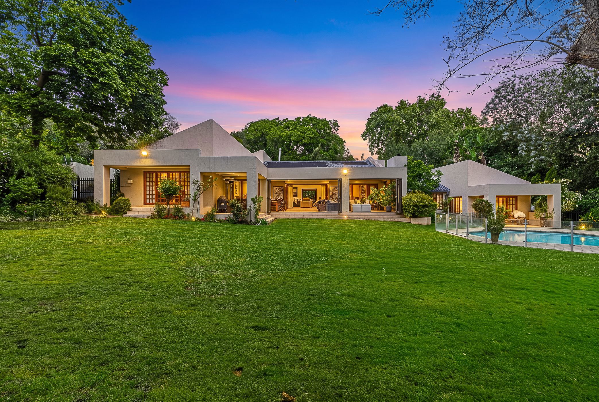 House for sale in Morningside, Sandton - HP1753595