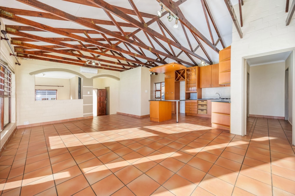 House for sale in Uitzicht, Durbanville - DBV1752303