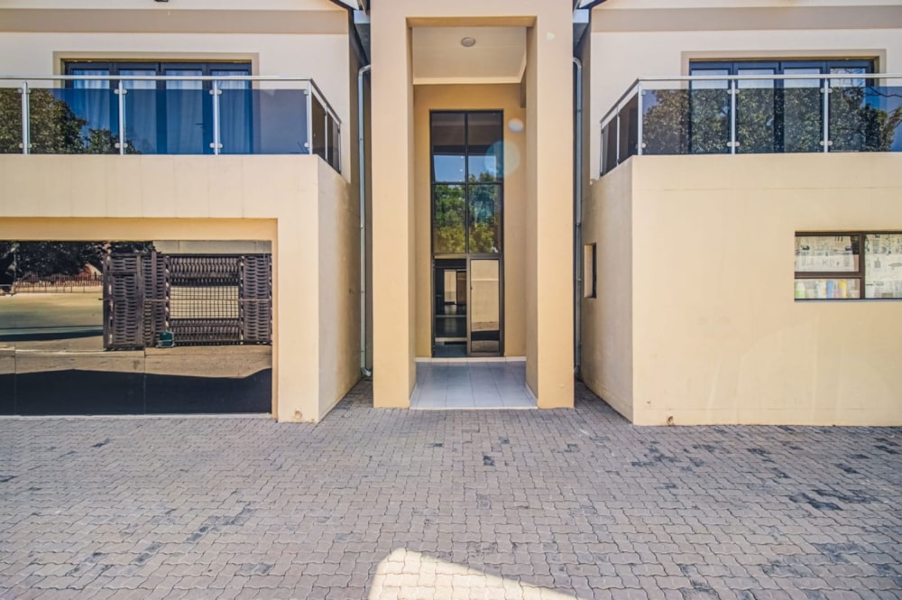 Commercial Building for sale in Birch Acres - KTP1754198