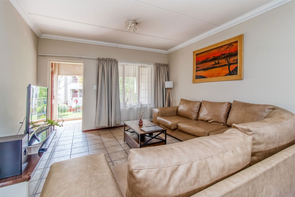 Apartment for sale in Sunninghill - FW1754113 Apartment for sale in Sunninghill - FW1754113