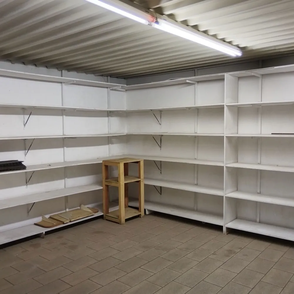 Commercial industrial property to rent in De Beers - 1KJ1754511 Commercial industrial property to rent in De Beers - 1KJ1754511