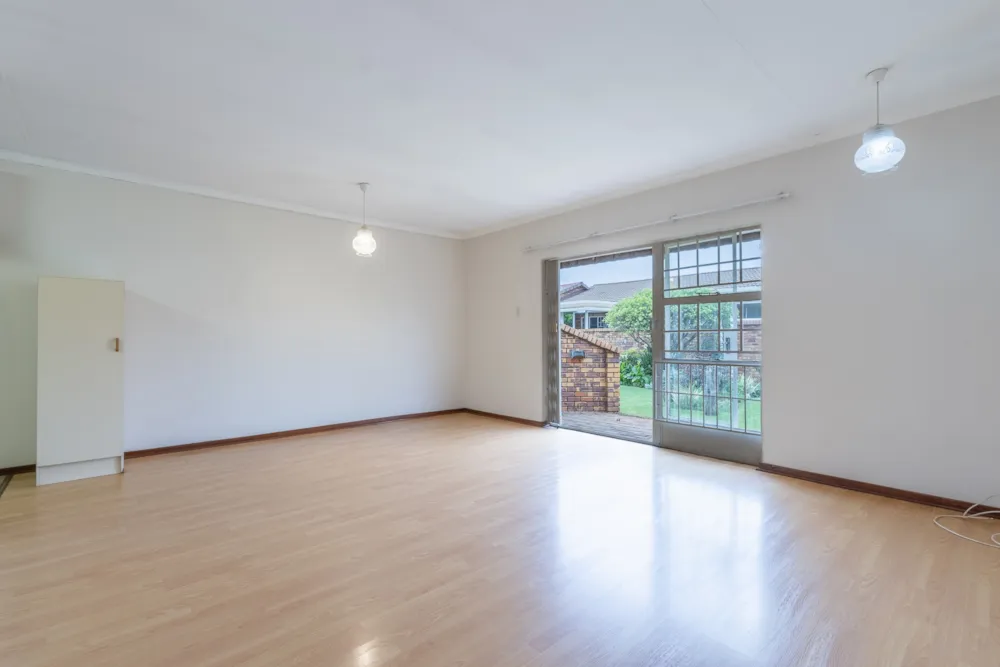 Apartment for sale in Brentwood Park, Benoni - EN1753952