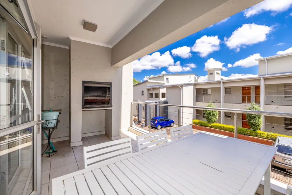 Apartment for sale in Craighall Park - HP1753759