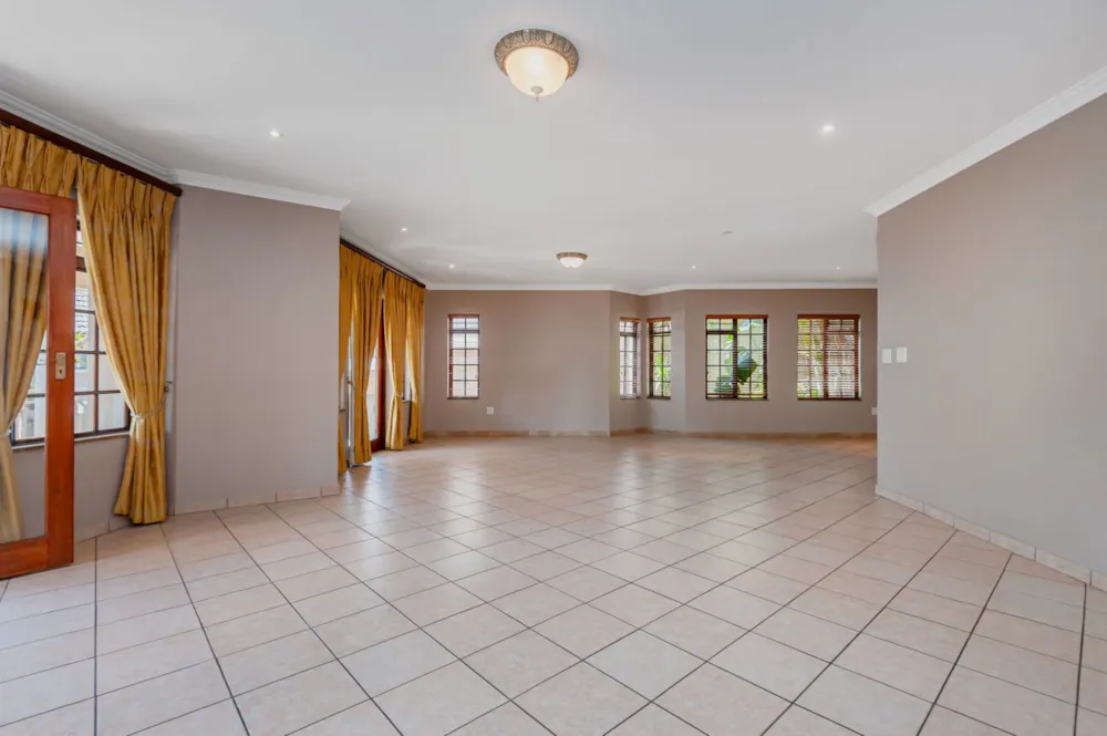 Double-storey cluster for sale in Bedfordview - BED1755623