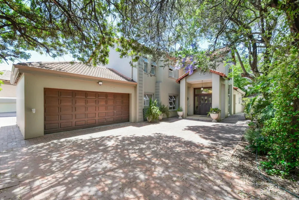 Cluster for sale in Bryanston - HP1757046