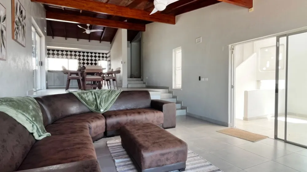House to rent in uMhlanga Rocks - 1ND1754739