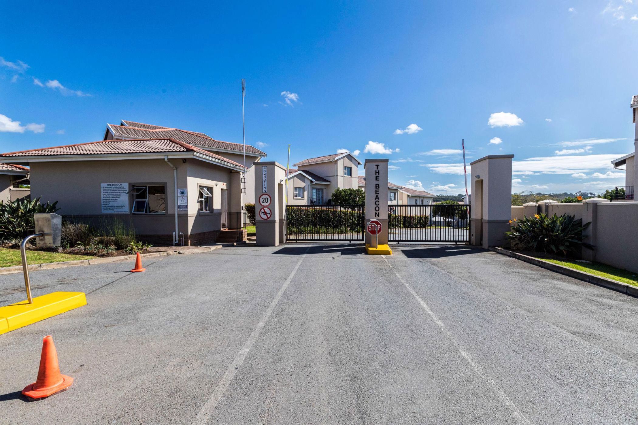 Apartment for sale in Beacon Bay - 1EZ1753226