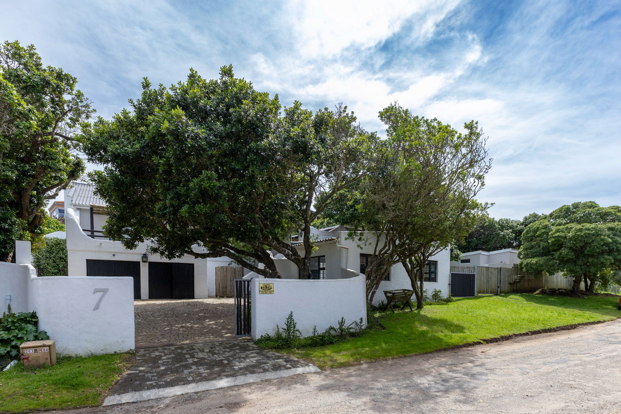 House for sale in Kenton on Sea - 1KO1756979