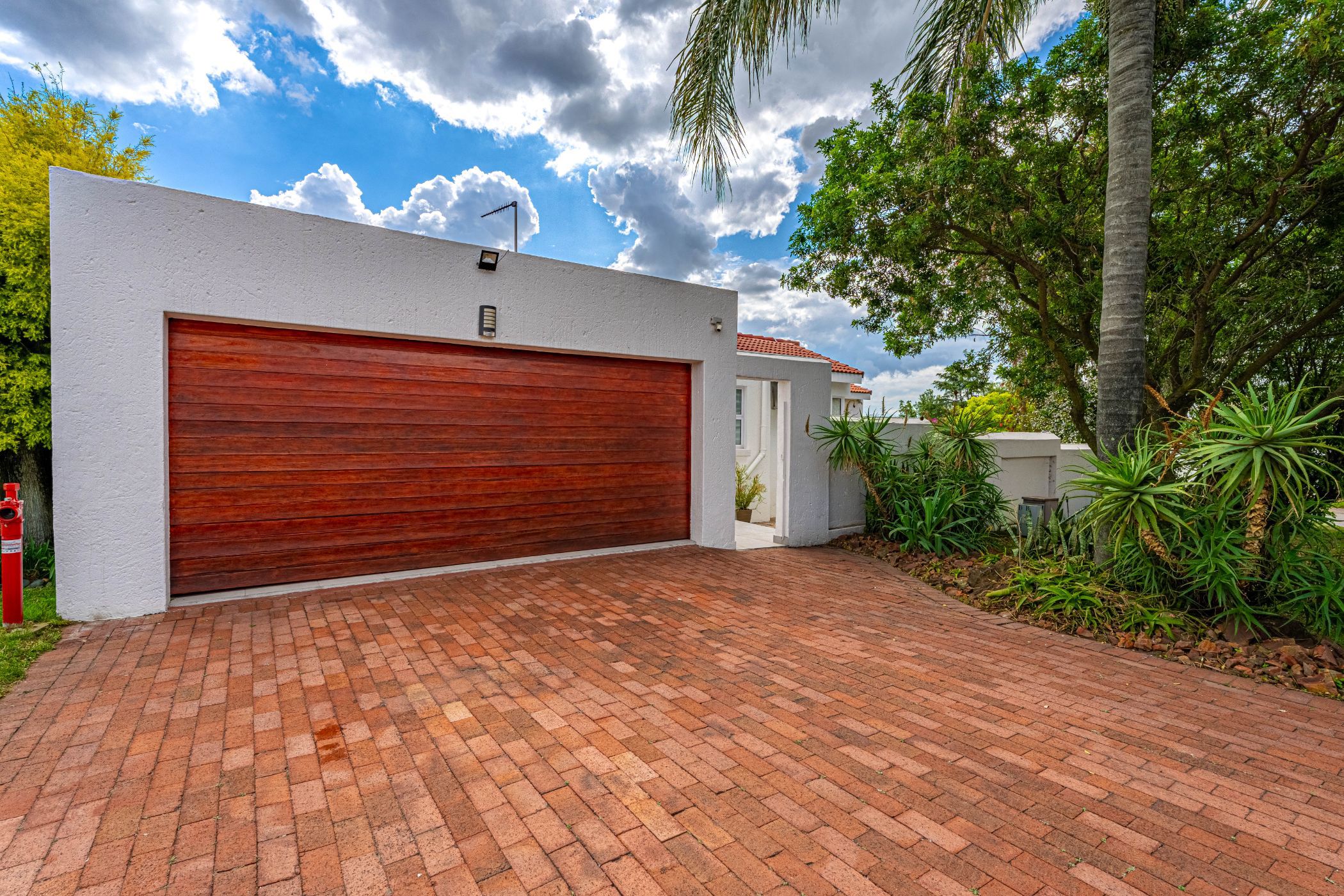 House for sale in Sunninghill - FW1754307