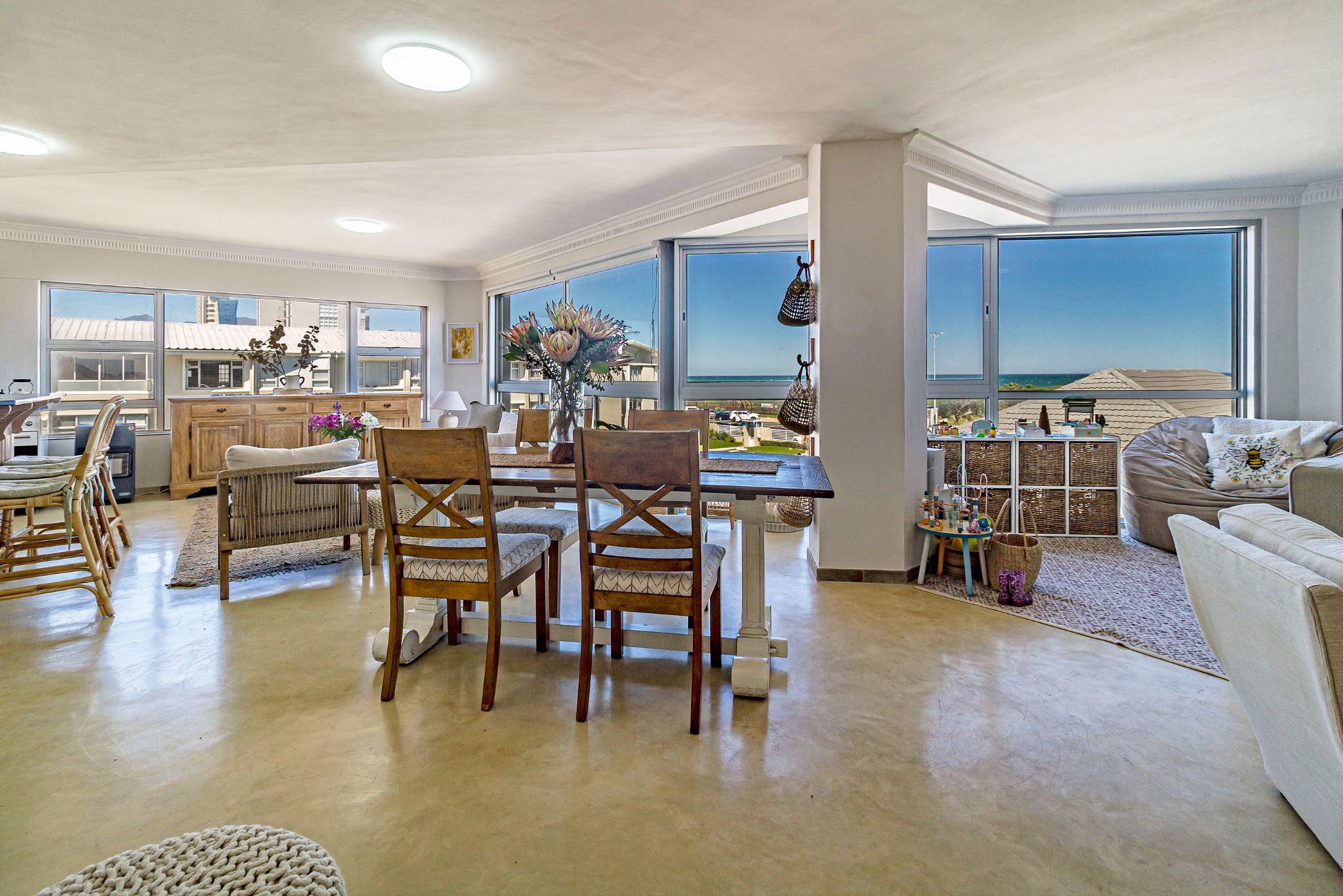 Apartment for sale in Strand North - SW1755048