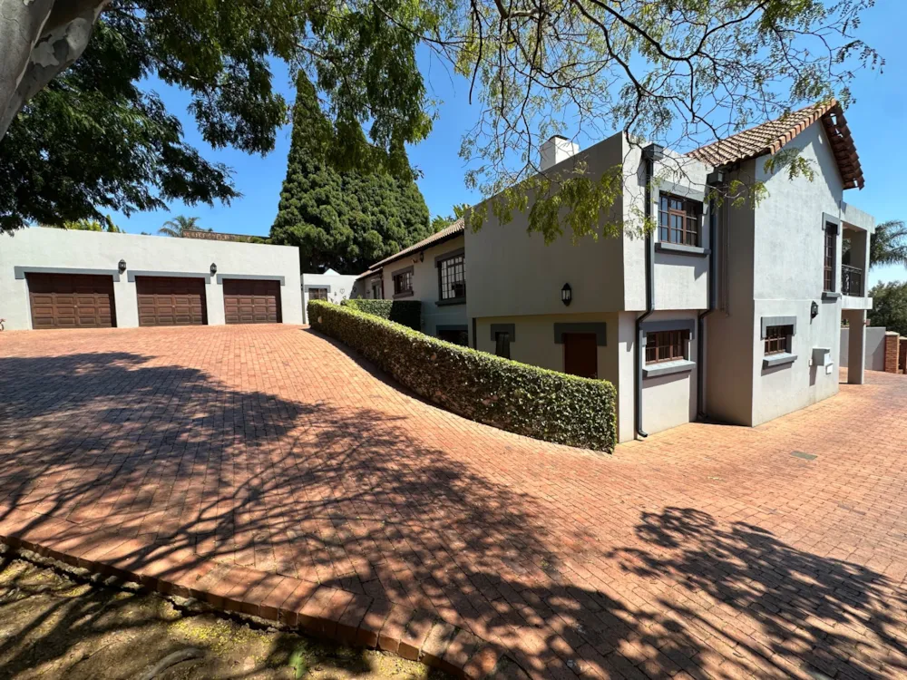 House for sale in Waterkloof Ridge - PT1754863 House for sale in Waterkloof Ridge - PT1754863