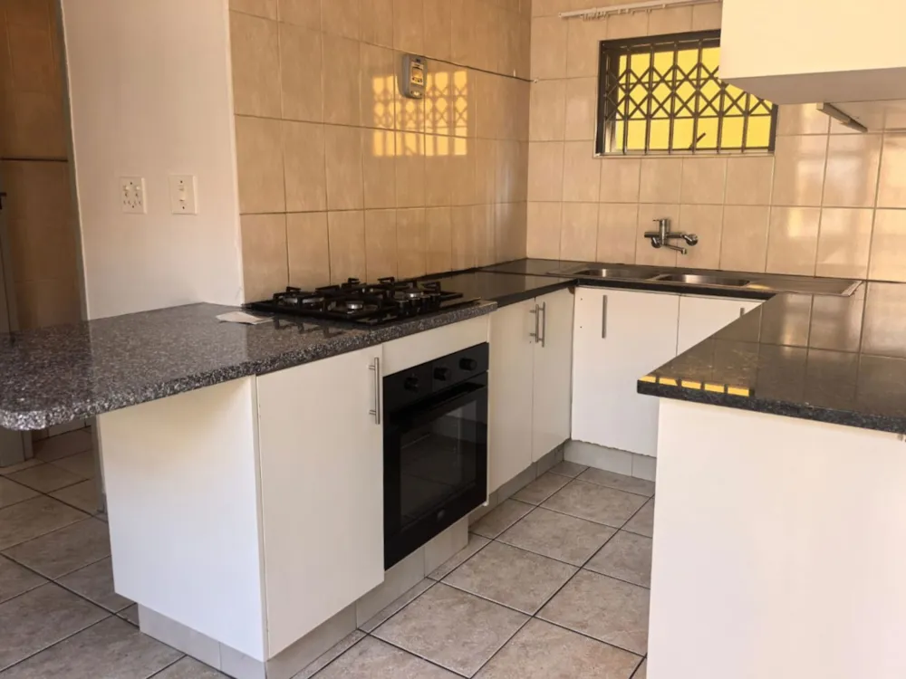 Apartment to rent in Selection Park - 1SP1752300