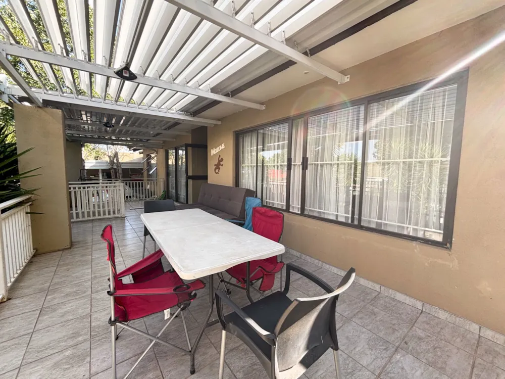 House for sale in Uitsig, Bloemfontein - 1BX1756025 House for sale in Uitsig, Bloemfontein - 1BX1756025