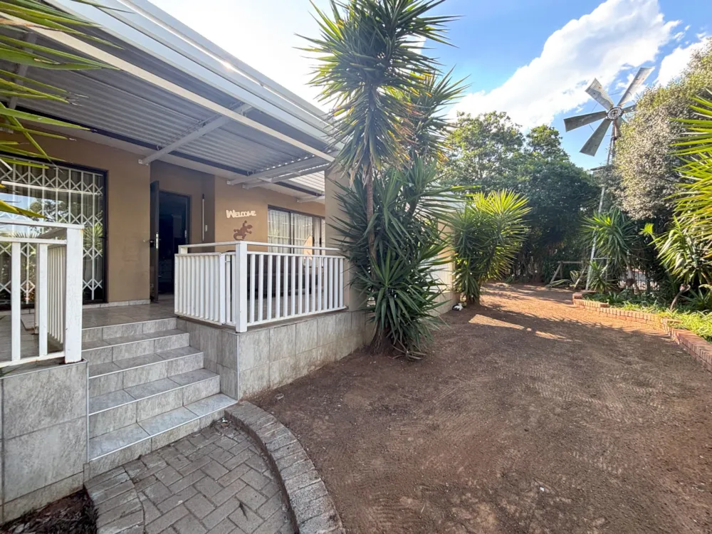 House for sale in Uitsig, Bloemfontein - 1BX1756025 House for sale in Uitsig, Bloemfontein - 1BX1756025