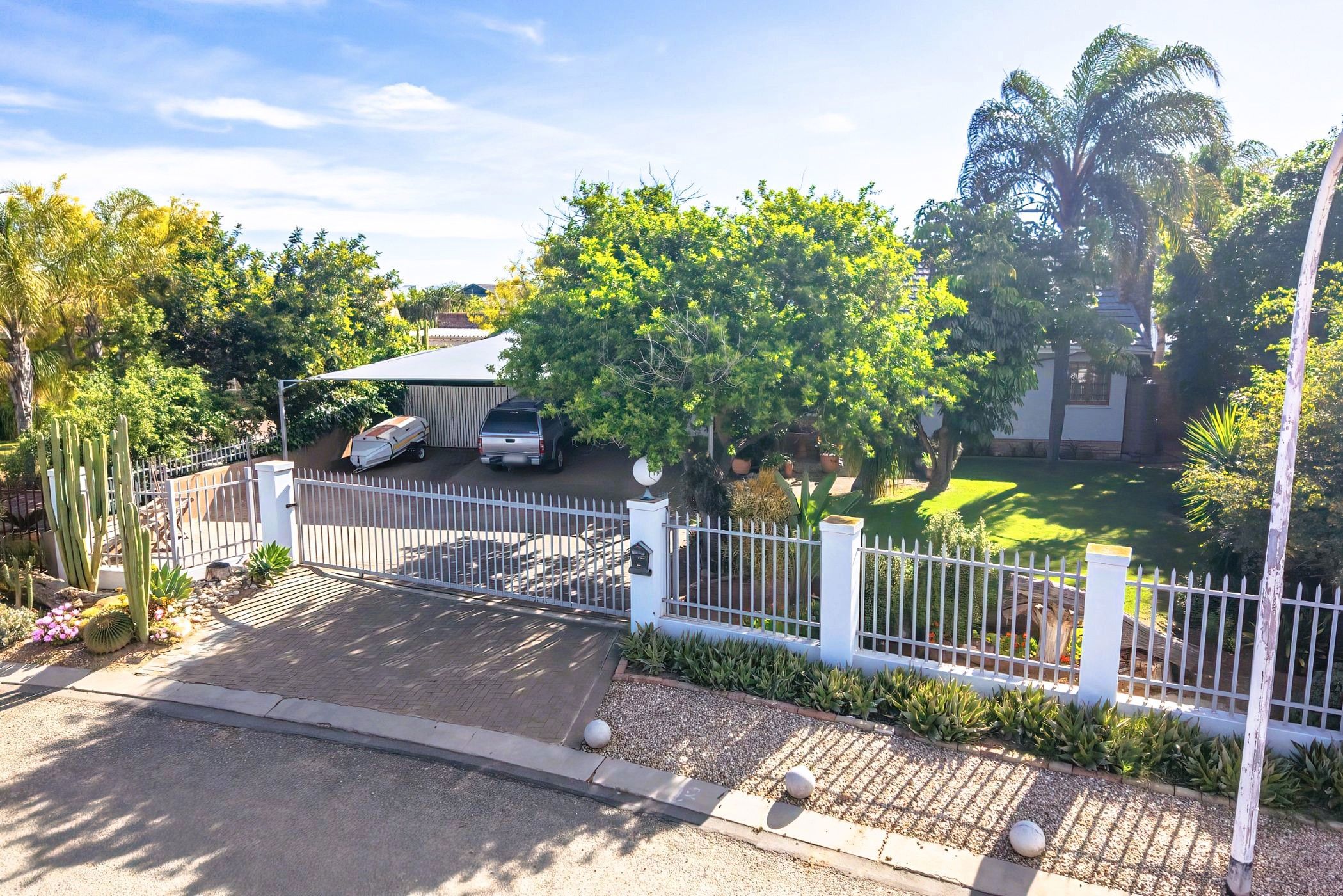 House for sale in Wesbank, Oudtshoorn - 1OU1755320