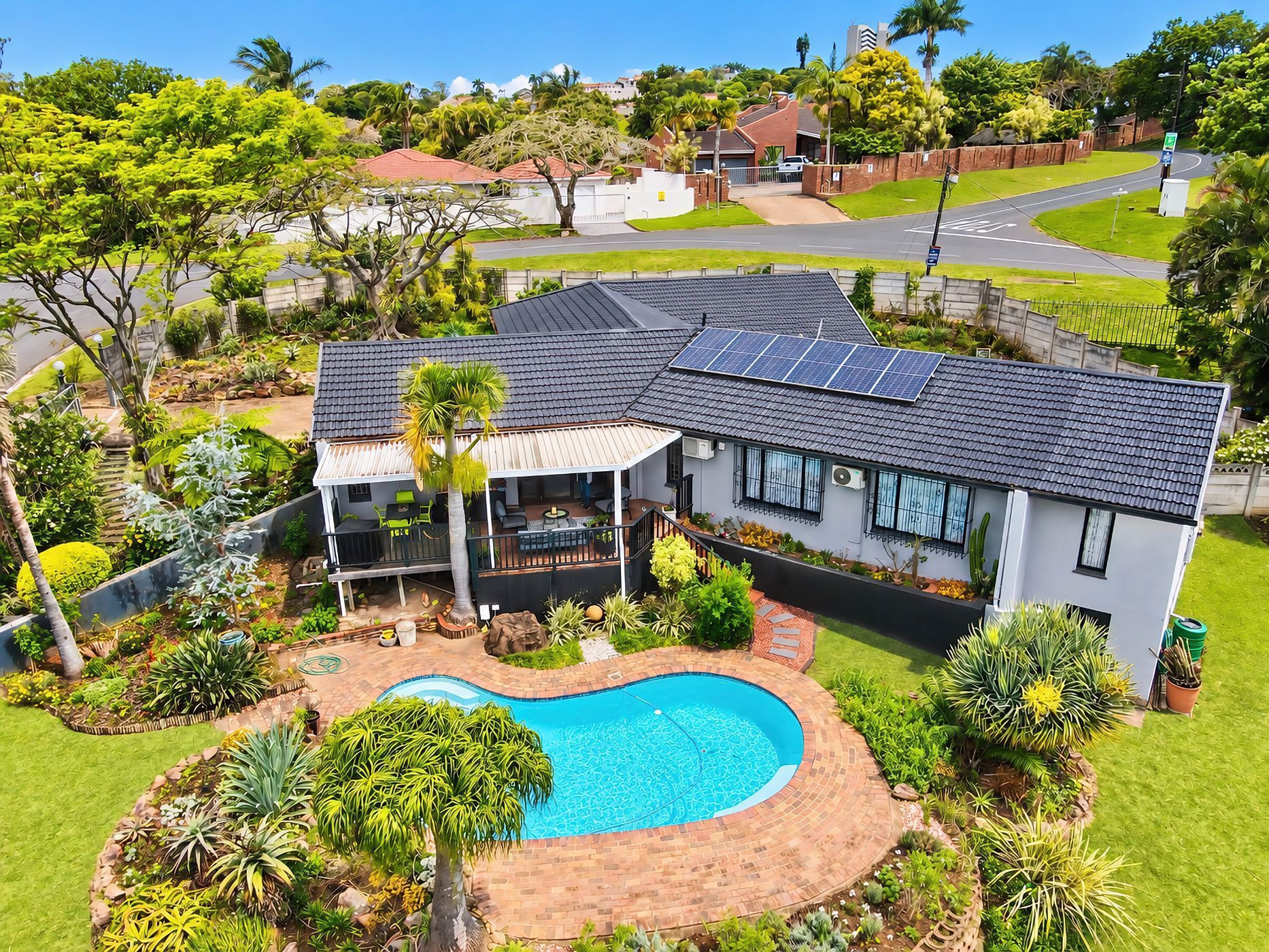House for sale in Amanzimtoti - 1WB1754512