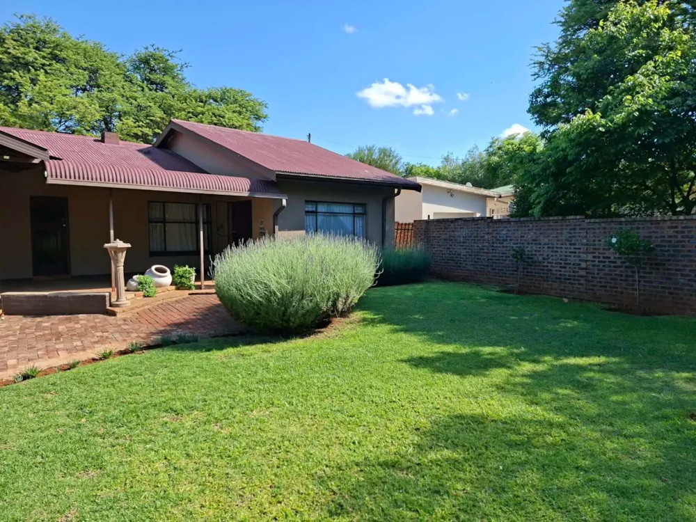 House for sale in Schweizer-Reneke - 1KJ1754071