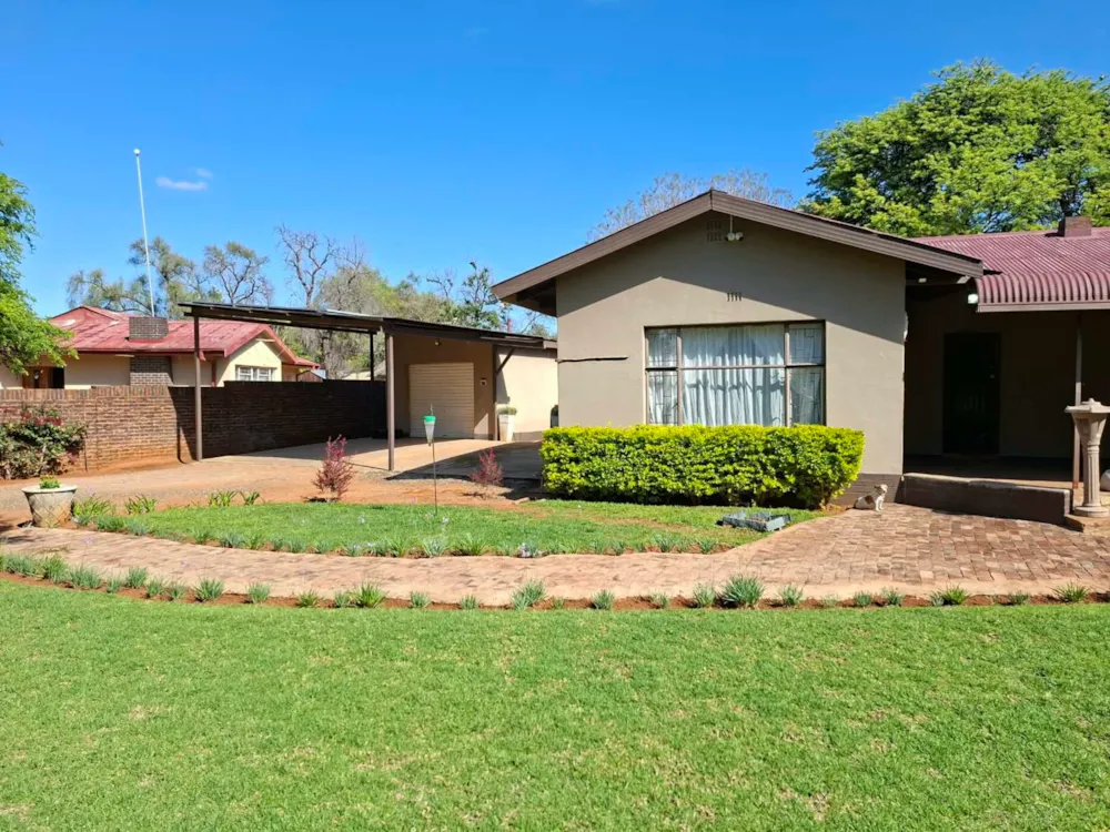 House for sale in Schweizer-Reneke - 1KJ1754071