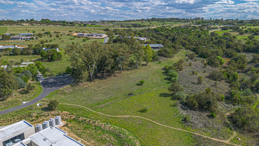Residential vacant land for sale in Monaghan Farm - FW1755270