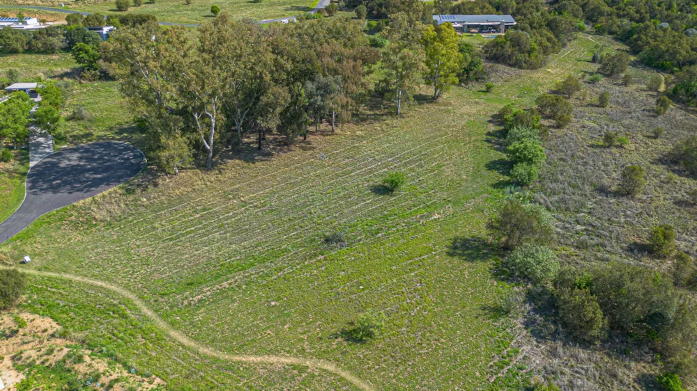 Residential vacant land for sale in Monaghan Farm - FW1755270