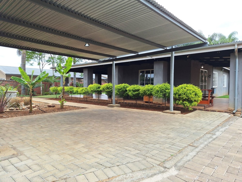 House for sale in Lydenburg (Mashishing) - 1LY1754343 House for sale in Lydenburg (Mashishing) - 1LY1754343