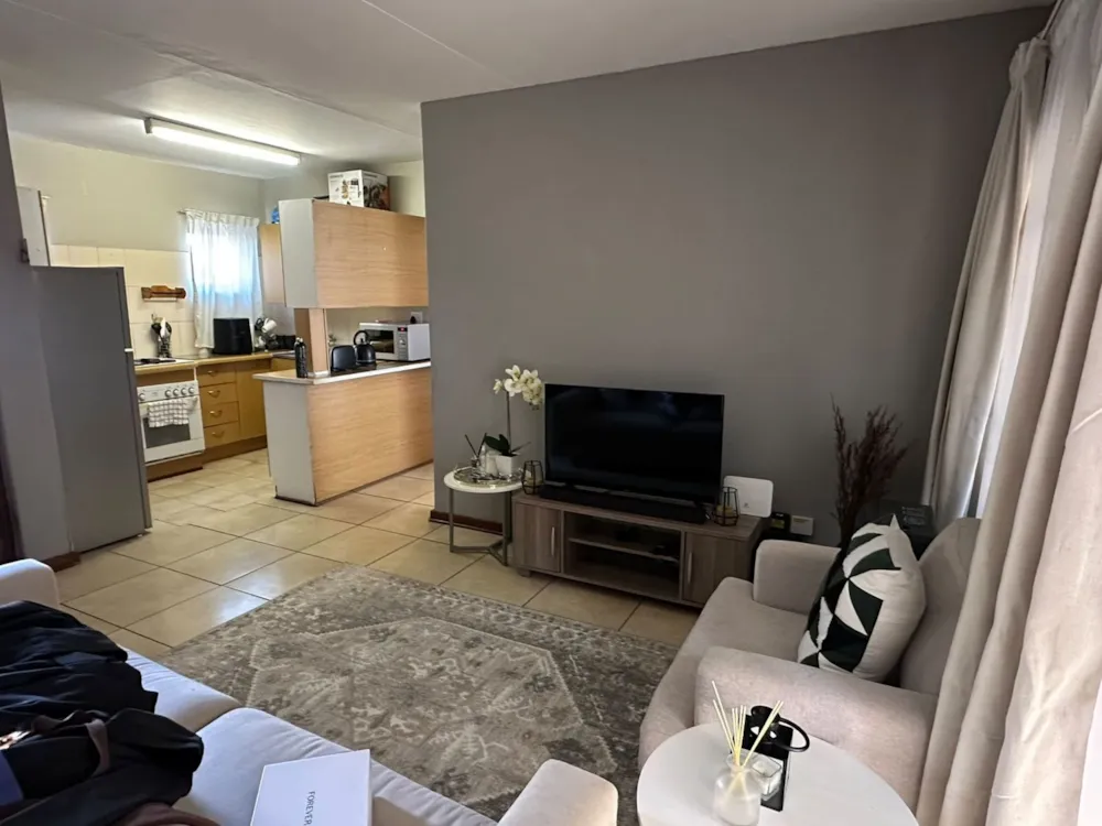 Apartment to rent in Westdene, Bloemfontein - 1BX1755684