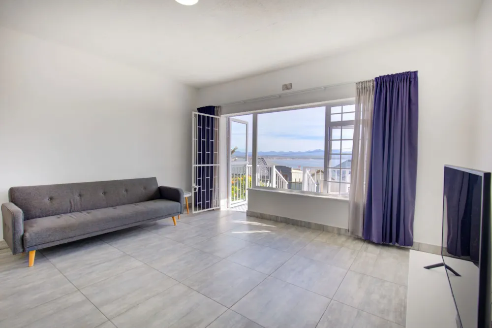 Apartment for sale in Mossel Bay Central - 1MB1755089 Apartment for sale in Mossel Bay Central - 1MB1755089