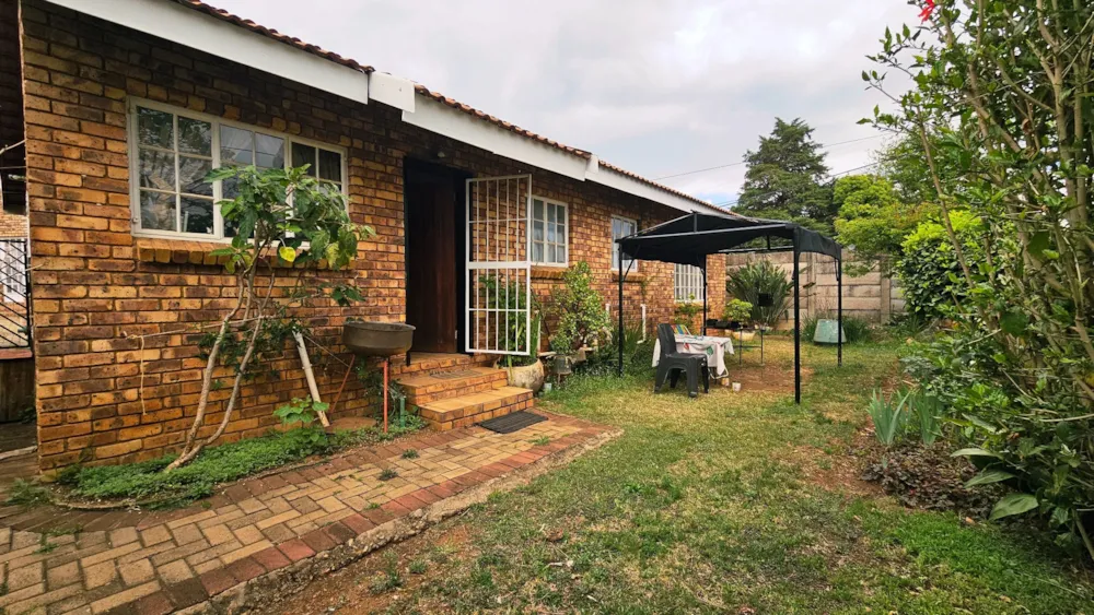 Townhouse for sale in Lydenburg (Mashishing) - 1LY1754444 Townhouse for sale in Lydenburg (Mashishing) - 1LY1754444