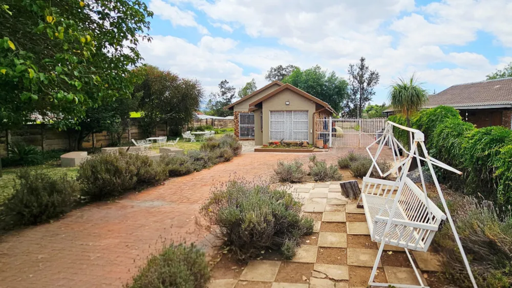 House for sale in Lydenburg (Mashishing) - 1LY1757076 House for sale in Lydenburg (Mashishing) - 1LY1757076