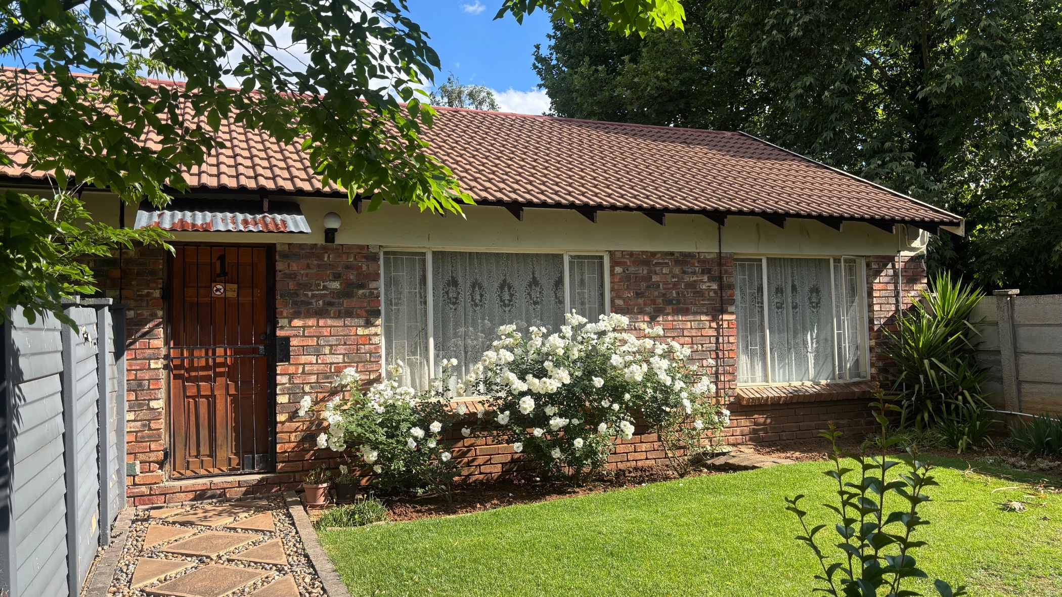 Townhouse for sale in Bayswater - 1BX1755429