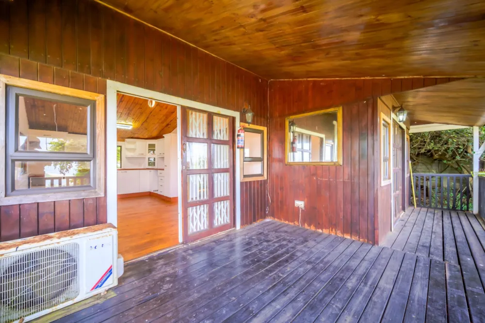 Garden cottage to rent in La Mercy - 1ND1755239