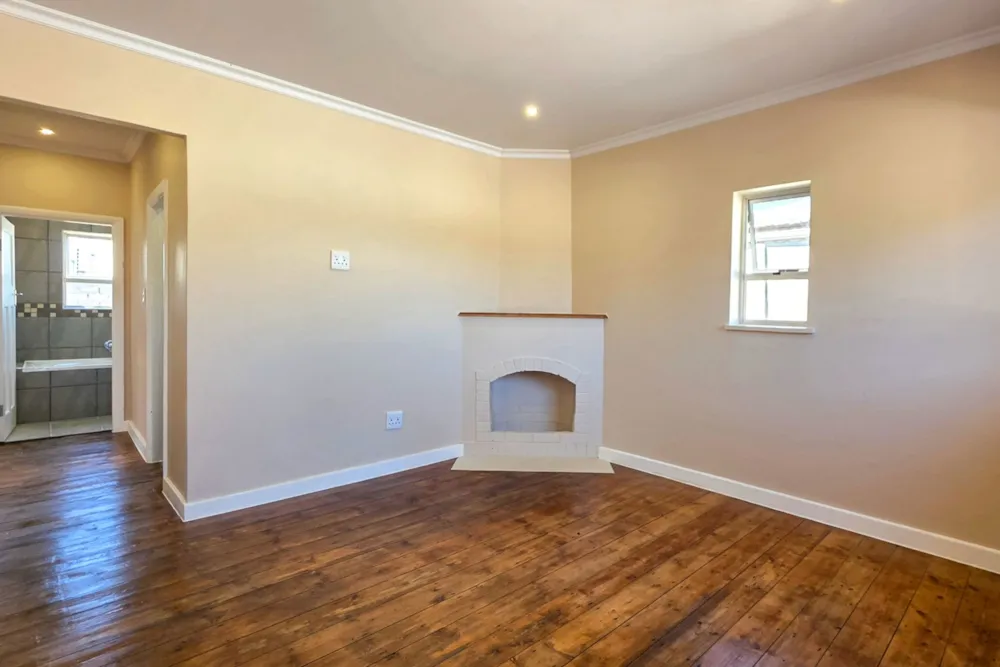 House for sale in Brooklyn, Cape Town - 1TV1755147 House for sale in Brooklyn, Cape Town - 1TV1755147