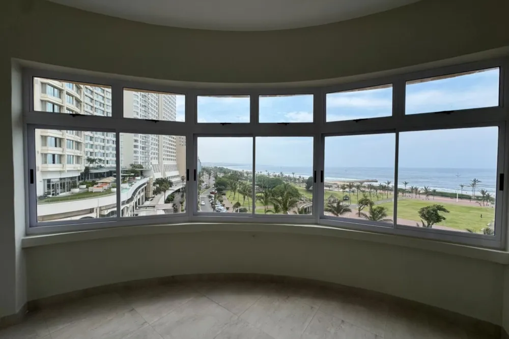 Apartment for sale in North Beach Durban - 1DBN1755475 Apartment for sale in North Beach Durban - 1DBN1755475