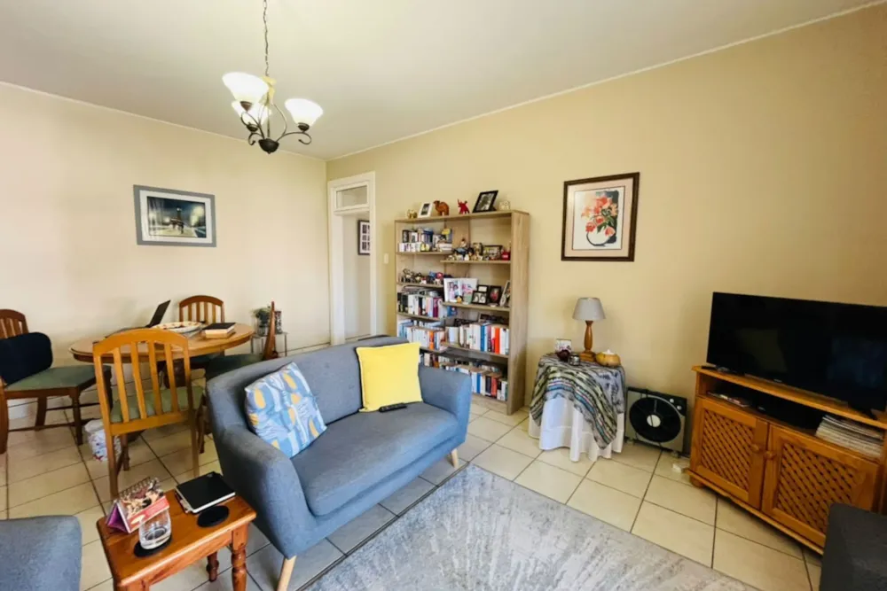 Apartment for sale in Bulwer, Durban - 1DBN1756085 Apartment for sale in Bulwer, Durban - 1DBN1756085