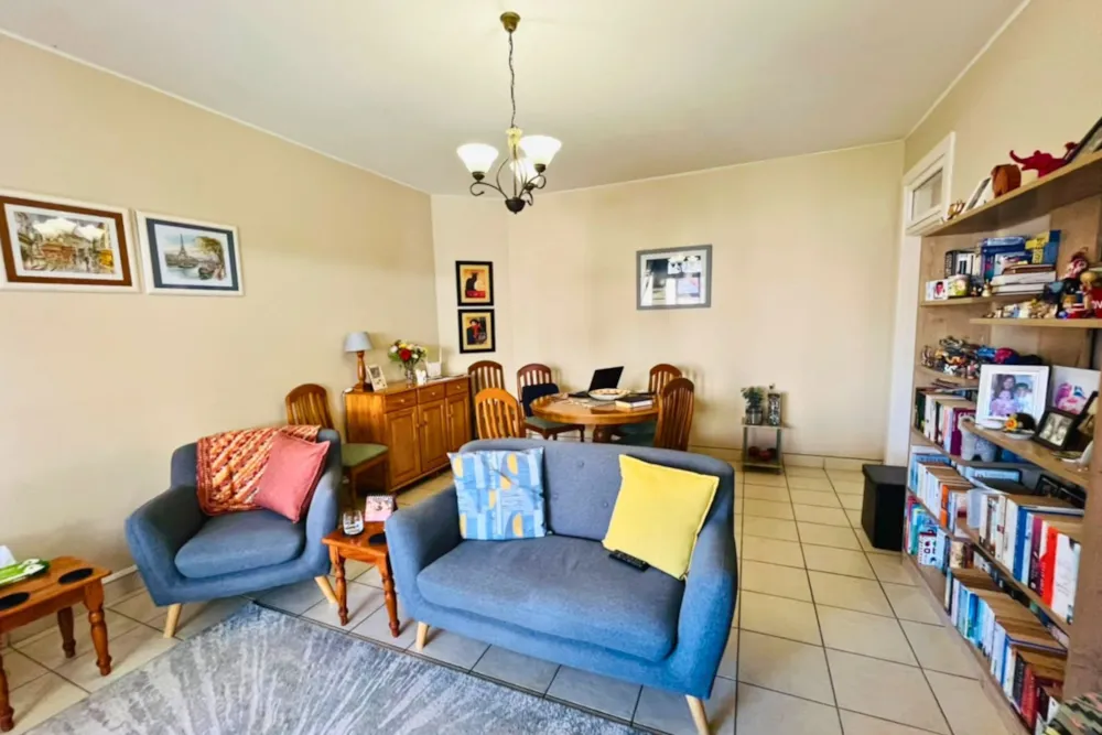 Apartment for sale in Bulwer, Durban - 1DBN1756085 Apartment for sale in Bulwer, Durban - 1DBN1756085