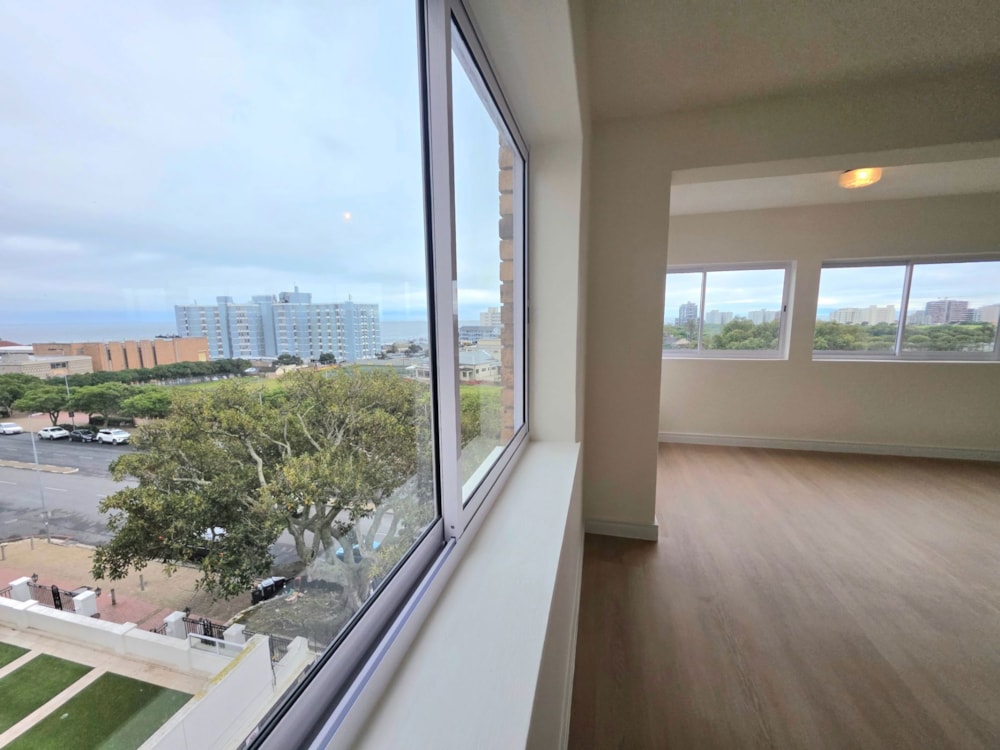 Apartment to rent in Green Point, Cape Town - ASL1754063