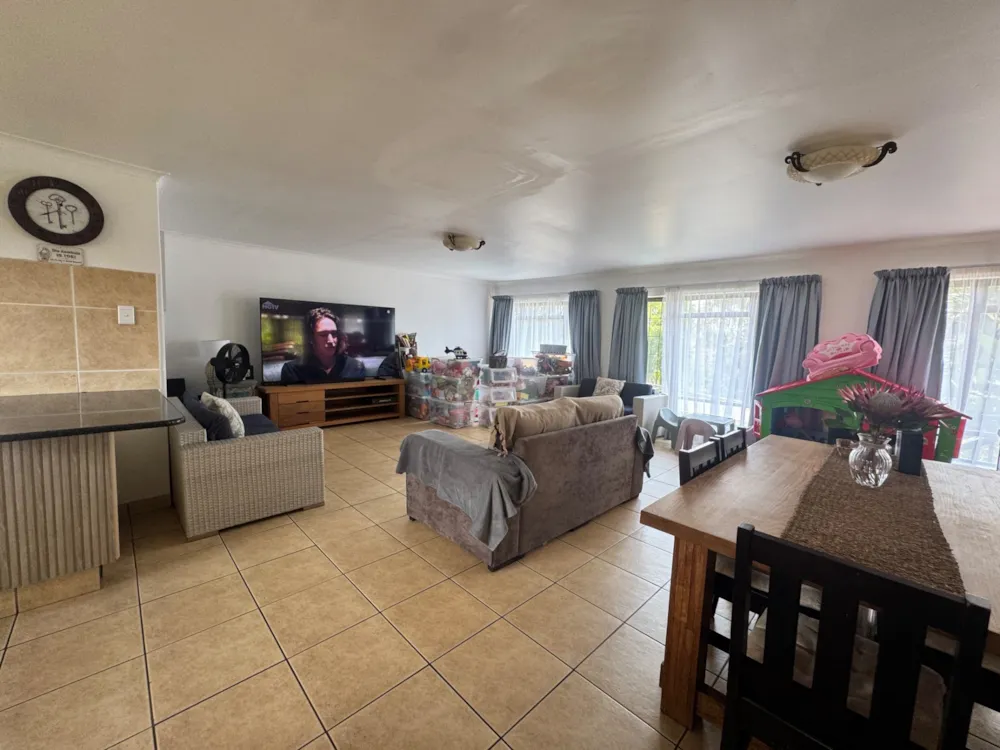 Double-storey house to rent in Ballito - 1BD1755605 Double-storey house to rent in Ballito - 1BD1755605