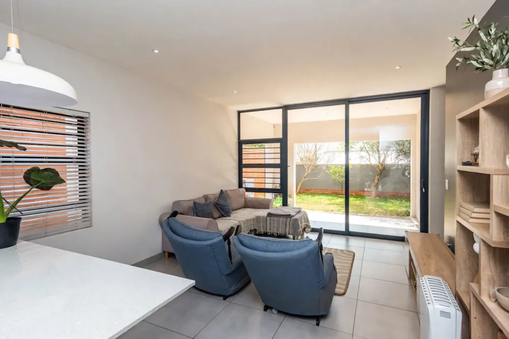 Townhouse to rent in Homes Haven - 1KR1756246