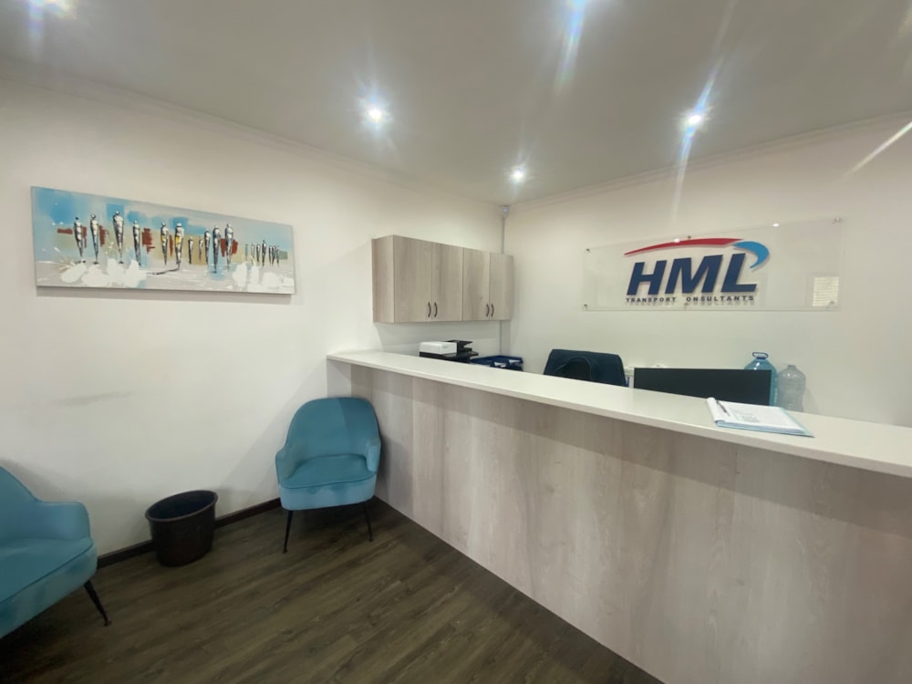 Commercial office to rent in Hutten Heights - 1NW1754274