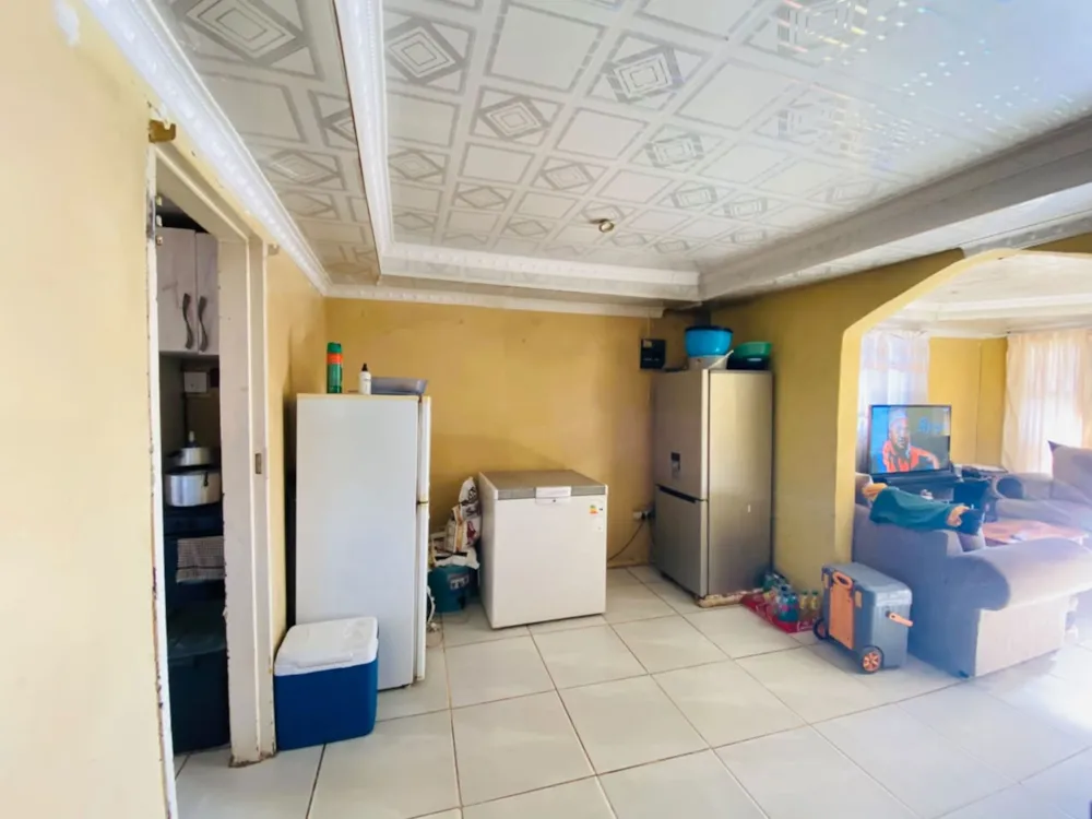 House for sale in Rocklands, Kagisanong - 1BX1756878 House for sale in Rocklands, Kagisanong - 1BX1756878