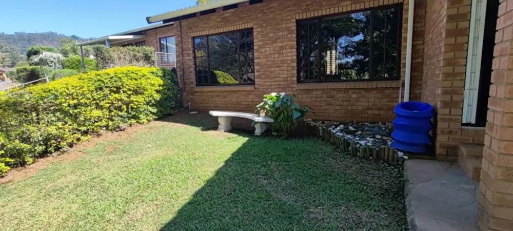 Townhouse for sale in Montrose - 1PM1754292