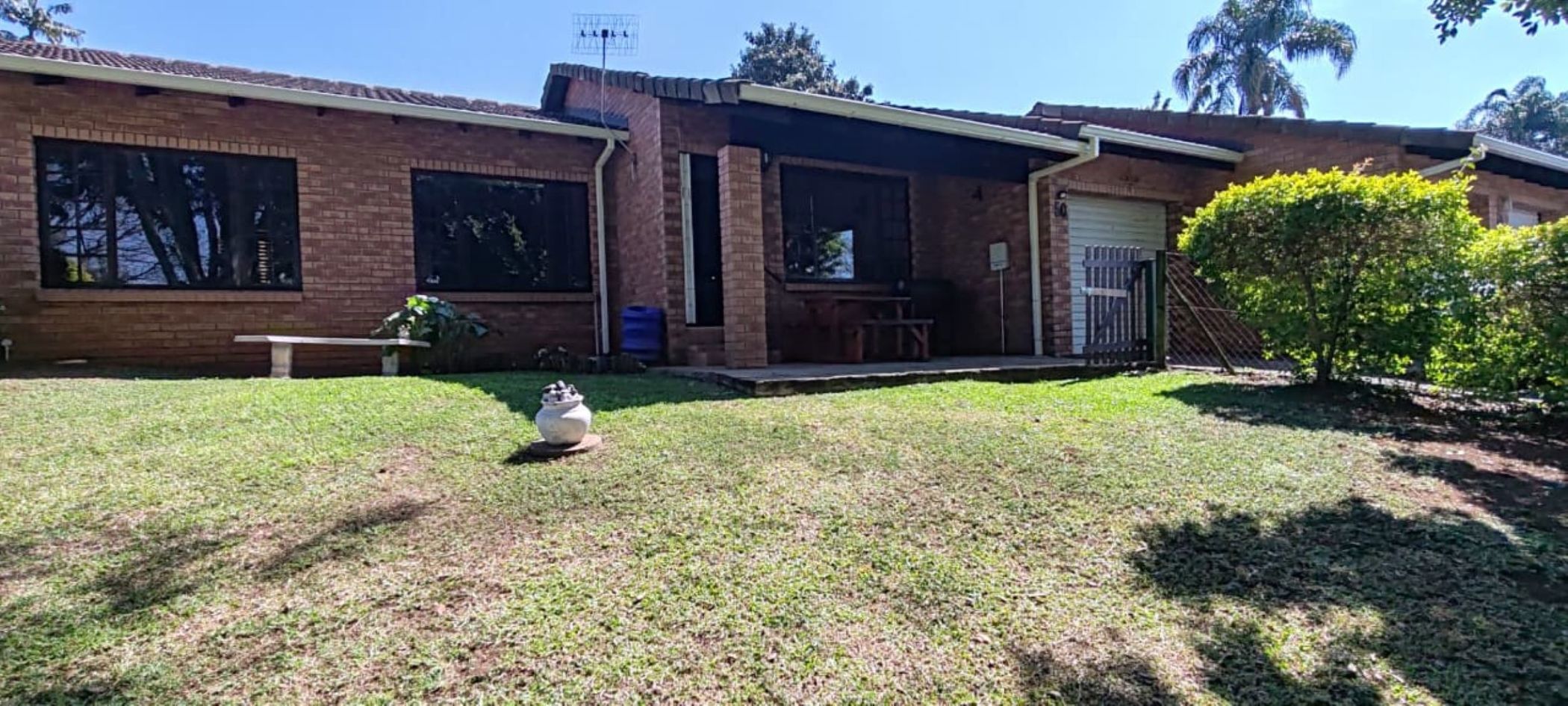 Townhouse for sale in Montrose - 1PM1754292
