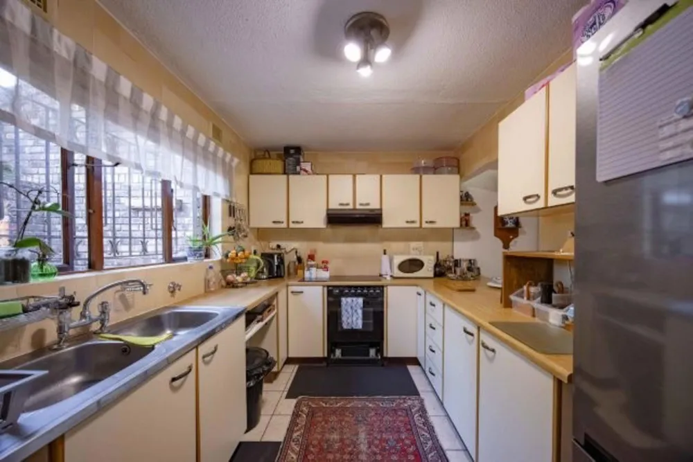 Townhouse for sale in Cowies Hill Park - 1WP1754013 Townhouse for sale in Cowies Hill Park - 1WP1754013
