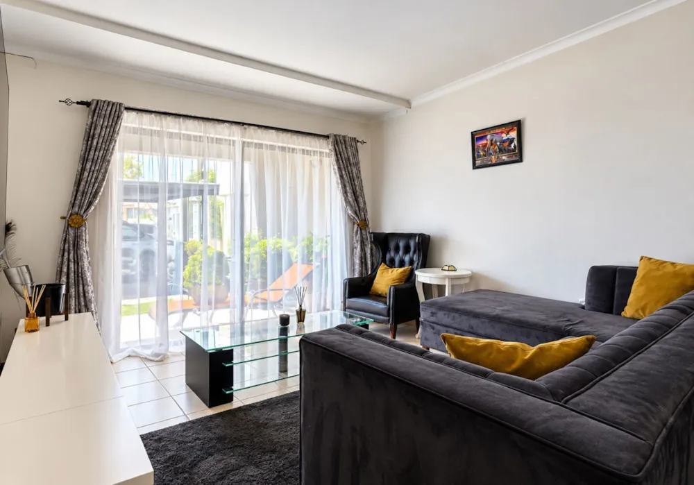 Apartment for sale in Ruimsig - RAN1754137