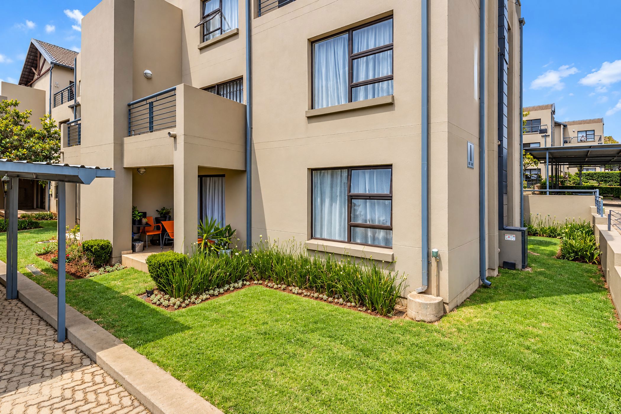 Apartment for sale in Ruimsig - RAN1754137