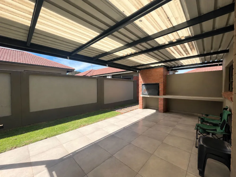 Townhouse for sale in Spitskop - 1BX1756891 Townhouse for sale in Spitskop - 1BX1756891