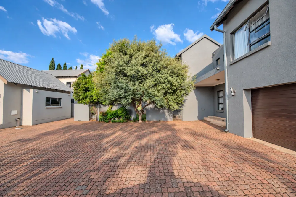 Security estate home for sale in Midstream Estate - CN1751627