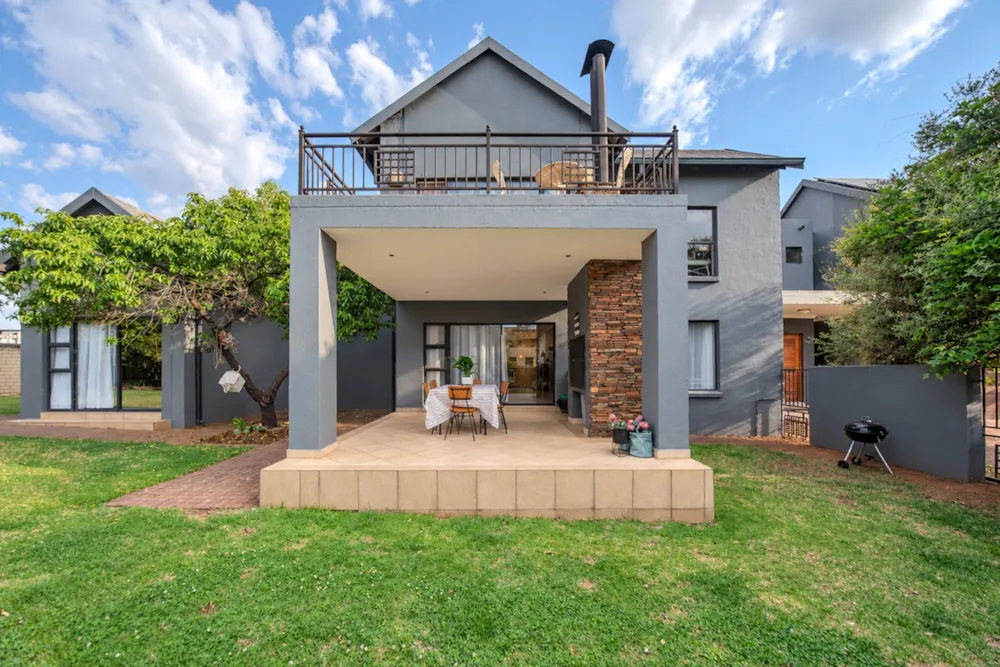 Security estate home for sale in Midstream Estate - CN1751627
